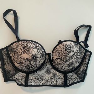 NWOT Victoria’s Secret balconet lace bra 34d